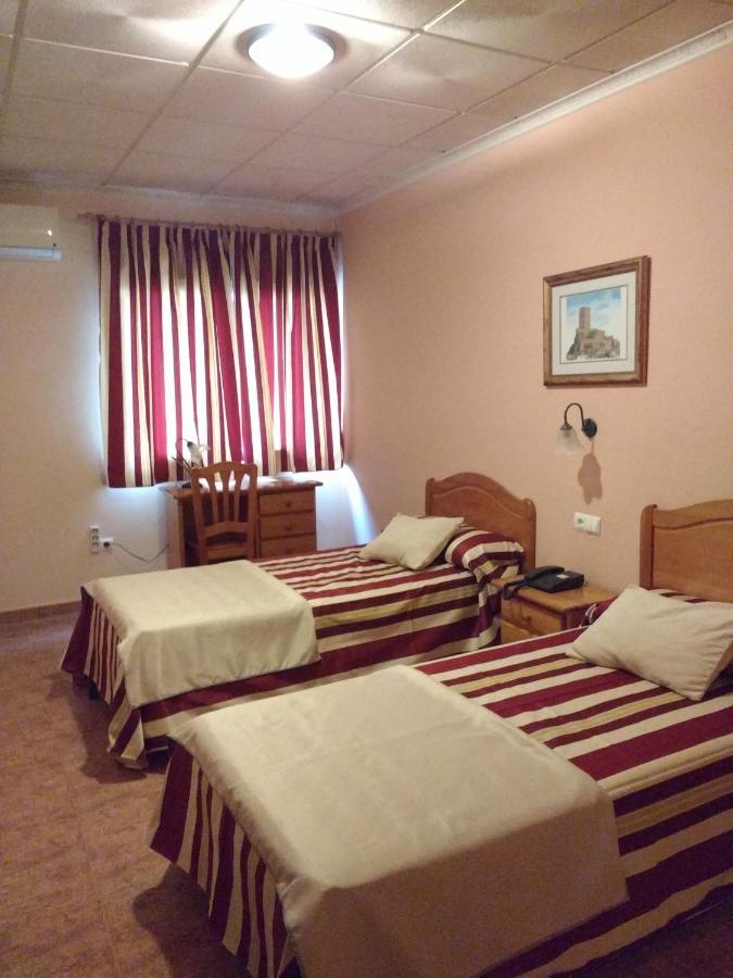 Hotel Meson El Castillo Baneres de Mariola Ngoại thất bức ảnh