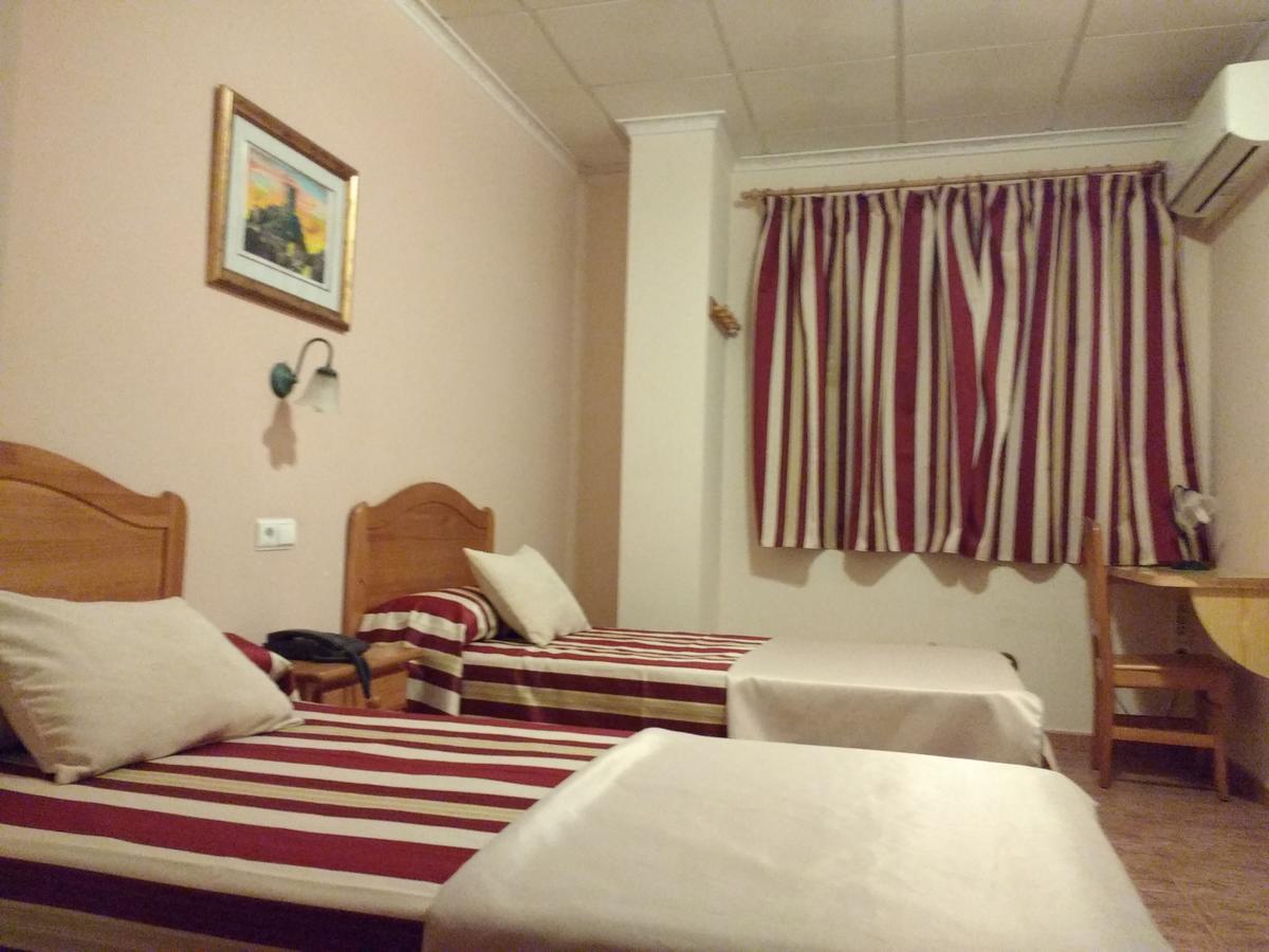 Hotel Meson El Castillo Baneres de Mariola Ngoại thất bức ảnh